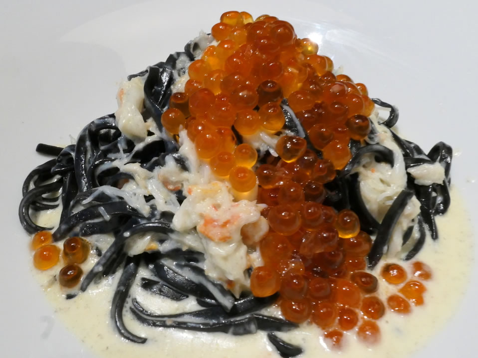 丸の内ブリックスクエア アンティーブの料理